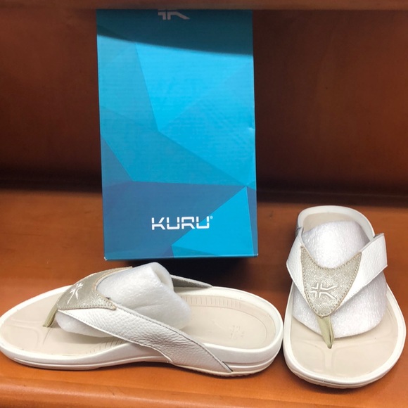 KURU | Shoes | Ladies Whitesilver Kuru Kala Size 8 Flip Flops | Poshmark